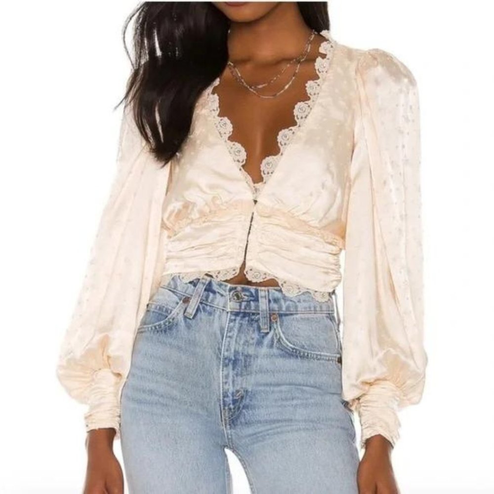 NWT For Love Lemons Natalie Crop Silky Lace Top